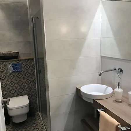 Duke Apartment
